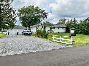 1st image of 39 Macpherson Cres