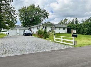 39 Macpherson Cres, Kawartha Lakes, ON K0M 2B0
