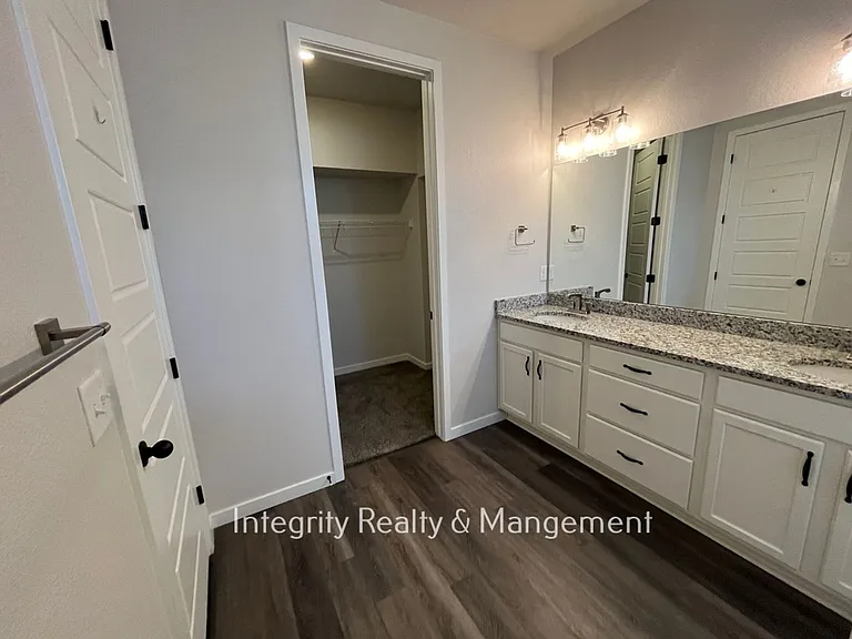 2634 Mayotte Way — Photo 18