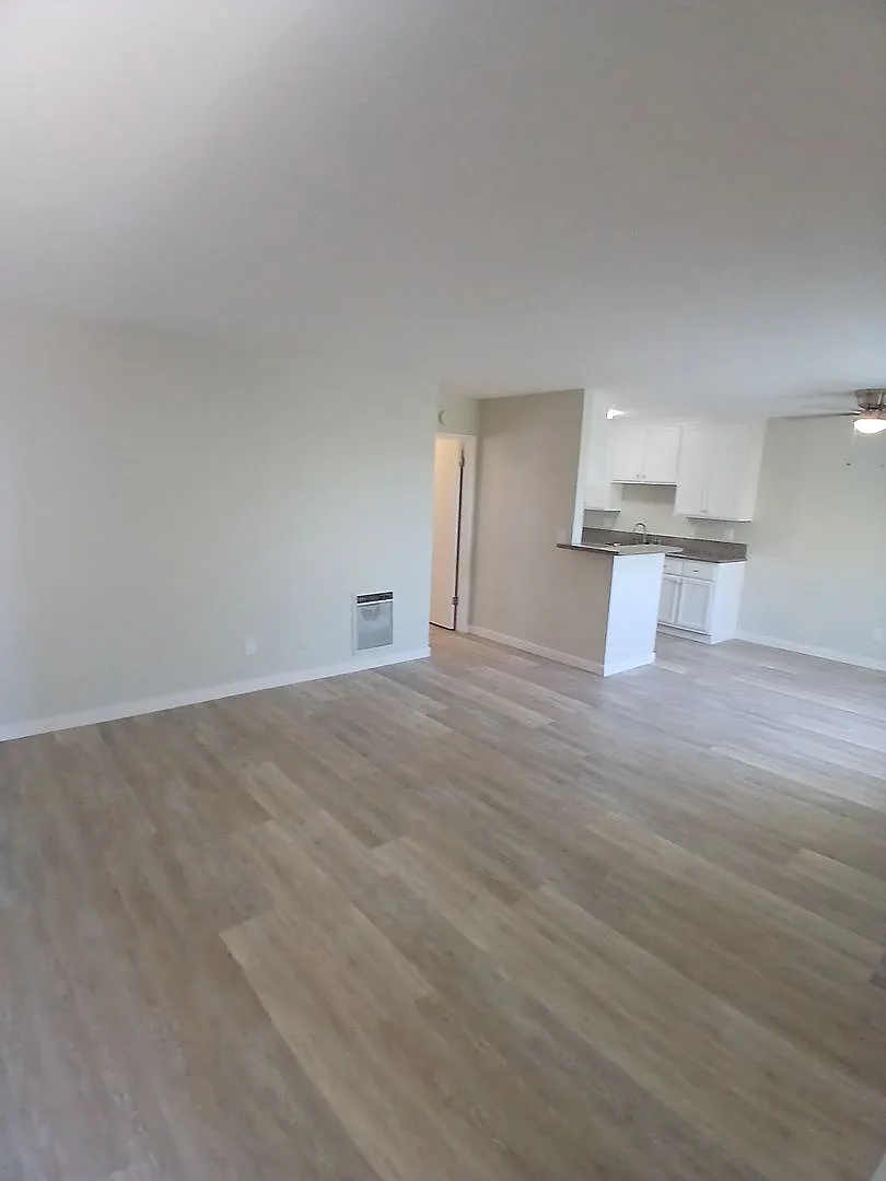 1523 Carter Investments — Photo 4