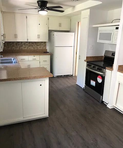 2537 Edgewood Rd — Photo 9