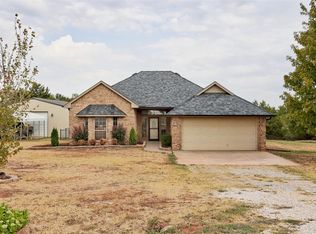 1942 County Road 1212, Tuttle, OK 73089