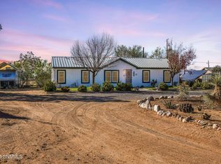 6745 Macarthur Rd, Las Cruces, NM 88012