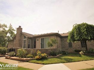 59207 Conifer Ct #122, Washington, MI 48094
