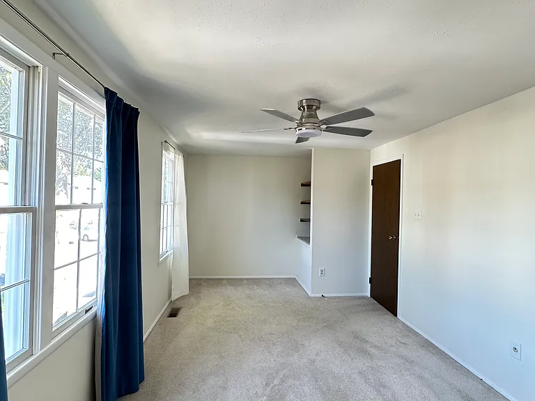 9459 Greenhill Ct — Photo 14