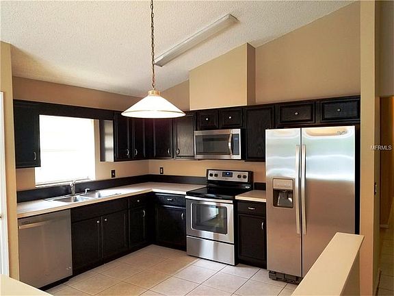 4th image of 6721 Meritmoor Cir