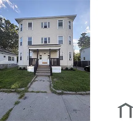 82 Malden St #3L