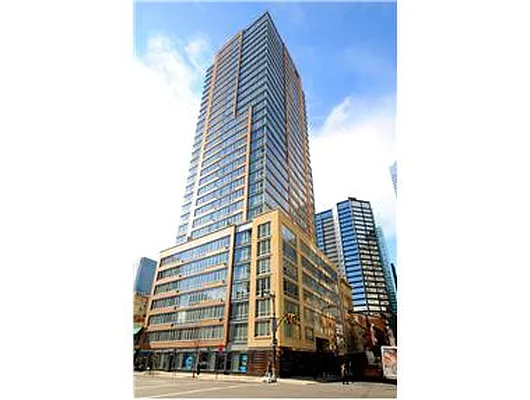 Sold by Douglas Elliman | media 41