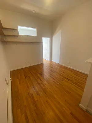 Rented by J Misrahi Realty Corp | media 21
