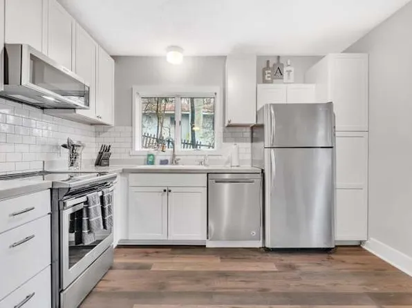 (undisclosed Address), Black Mountain, NC 28711