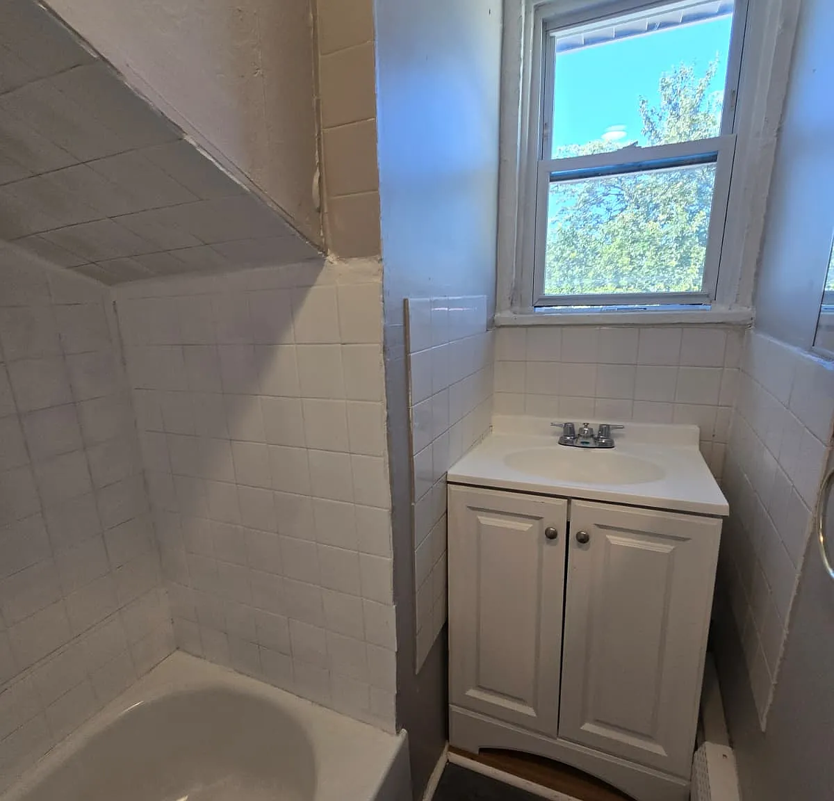 3 bed, $2,250 — Photo 3