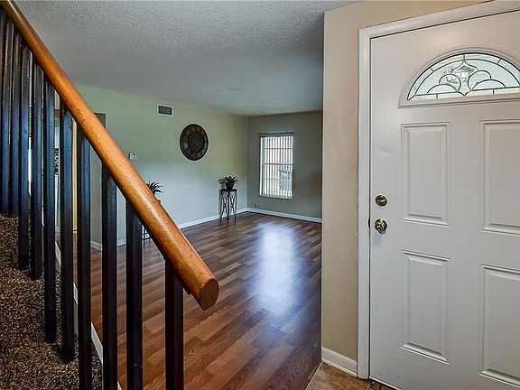 3rd image of 2072 San Marino Way N