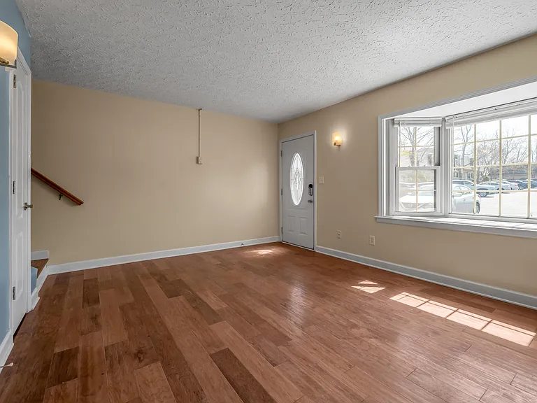 139 Regency Point Path — Photo 3