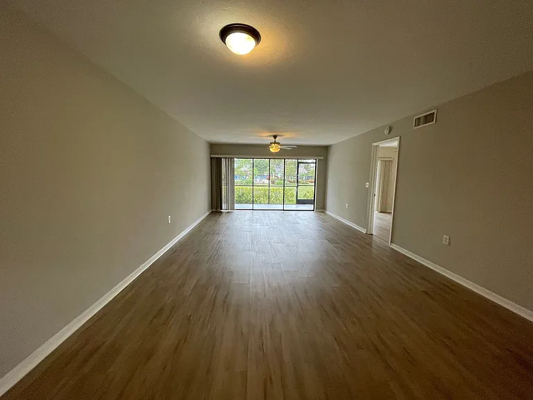 1200 Commonwealth Cir #H-103 — Photo 21