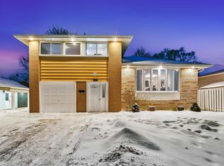 1271 Canford Cres, Mississauga, ON L5J 3M9