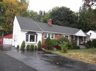 46 Continental Rd, Schenectady, NY 12306