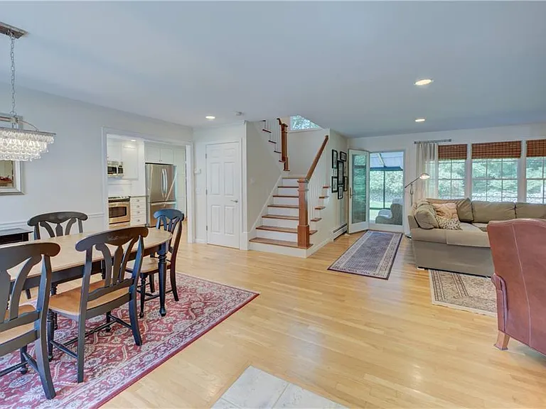 103 Browns Farm Dr — Photo 8