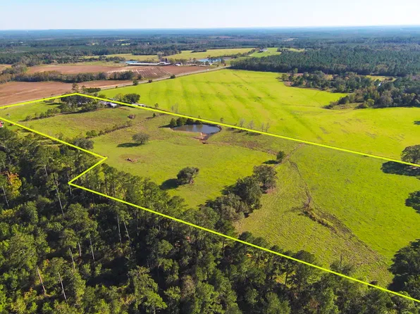 2064 County Road 173, Bonifay, FL 32425