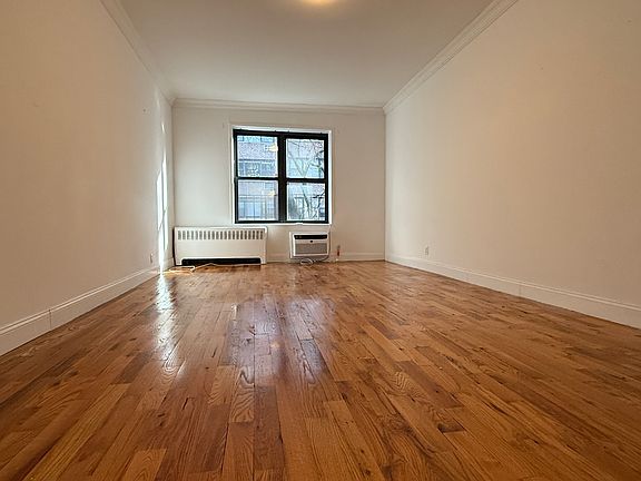 4th image of 412 E 64th St APT 3C