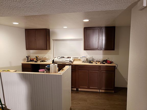2nd image of 1033 Wright Ave