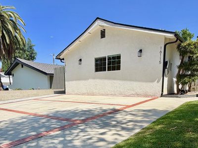 16117 Harvest St, Granada Hills, CA, 91344