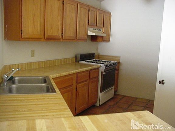 3rd image of 7108 Village Lake Dr