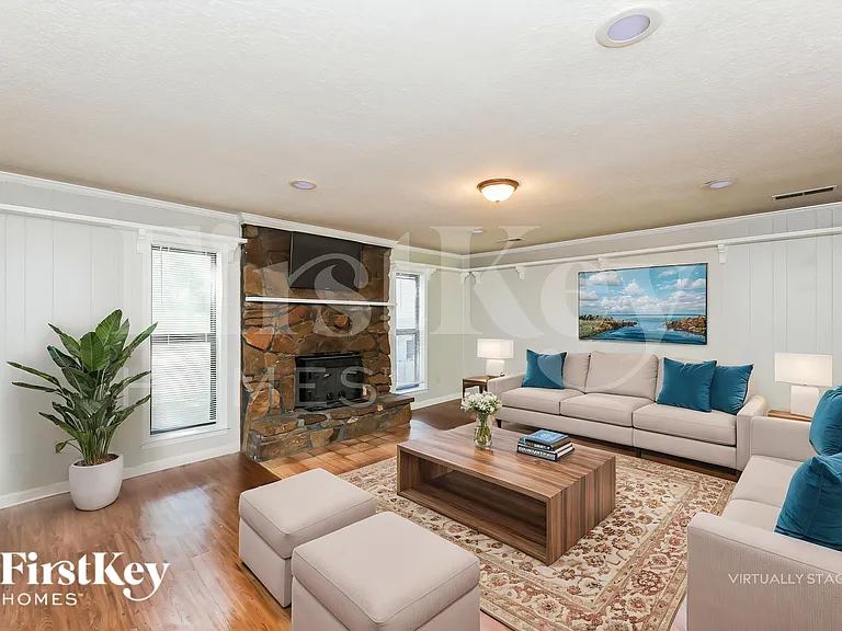 1451 Sandy Stone Ln — Photo 4