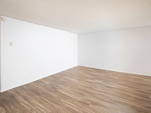 3rd image of 4066 Albatross St APT 14