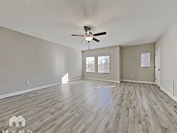 5th image of 1539 W Cass St