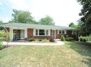 11 Terrace Dr, Weaverville, NC 28787