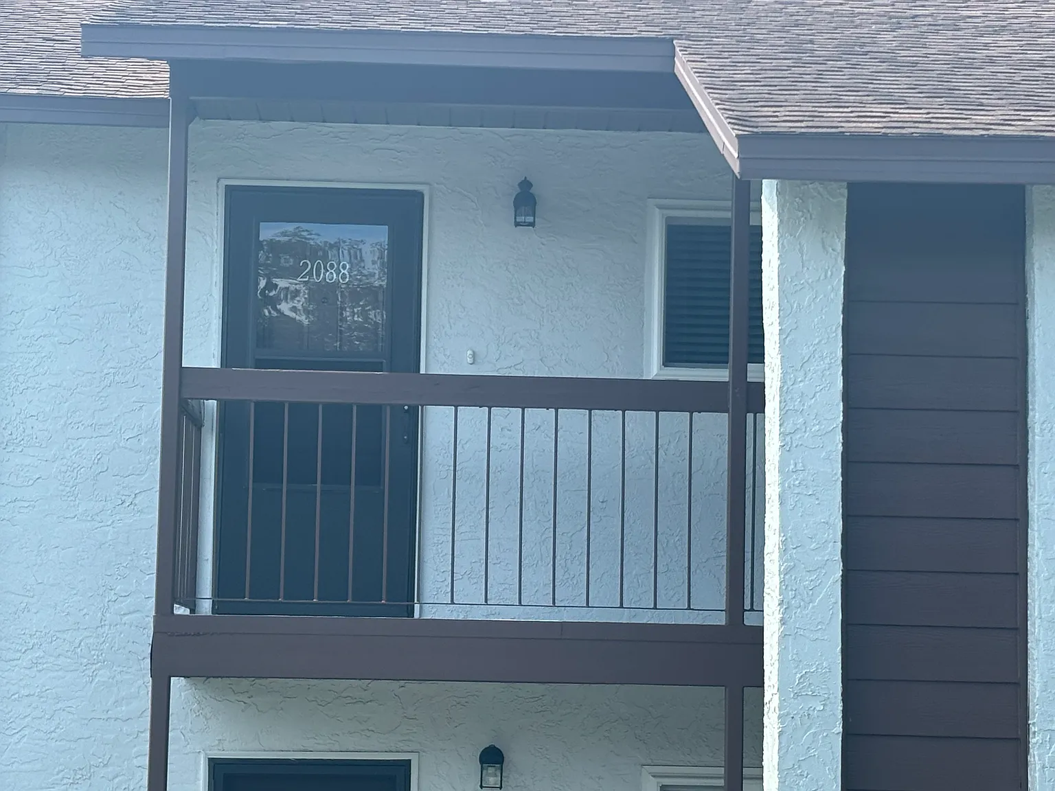 2 bed, 864 sqft, $1,350 — Photo 3