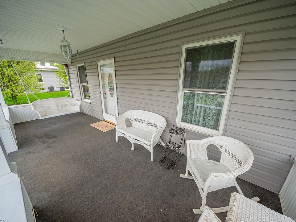 207 Paw Paw Ave, Rivesville, WV 26588 Zillow