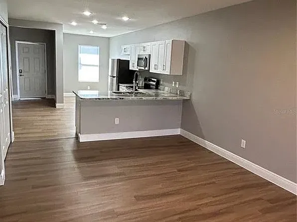 733 Lucaya Dr #B, Kissimmee, FL 34758