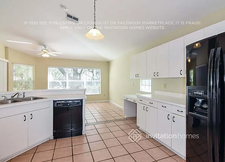 4011 Thackery Way — Photo 6