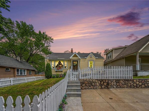 4465 Booth St, Kansas City, KS 66103