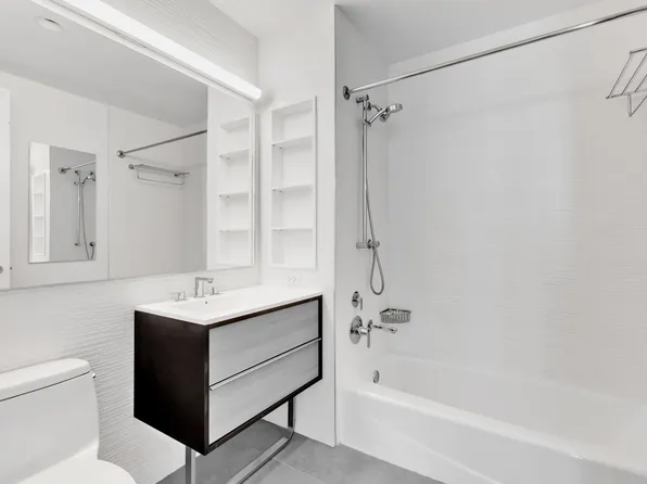 10 City Point image 8 of 28