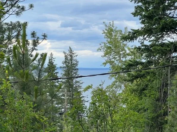 19460 Lilac Ln, Bigfork, MT 59911