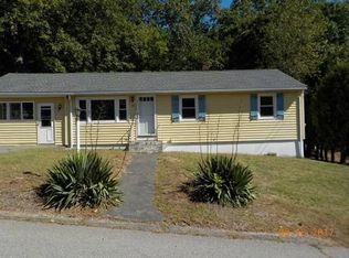 49 Senna Rd, Fitchburg, MA 01420