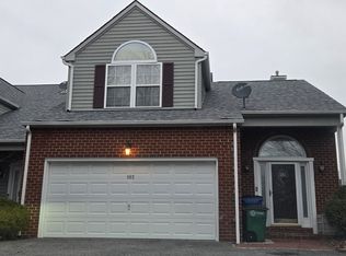 185 Gold Leaf Dr, Christiansburg, VA 24073