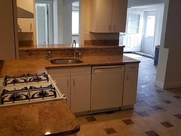 3rd image of 66 Caruso St