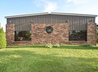 1323 W Main St, Sun Prairie, WI 53590