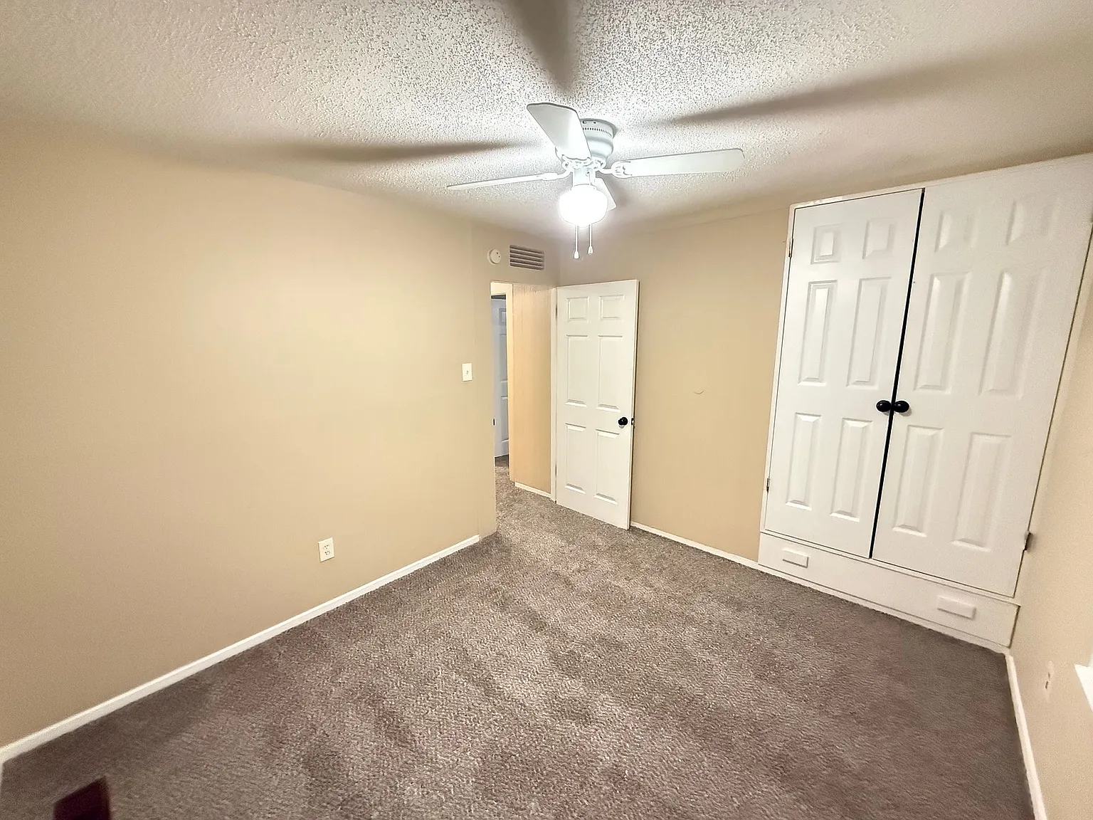 4276 Kimball Ave — Photo 4