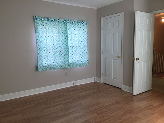 4th image of 3835 Derbigny St