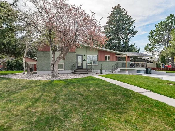 1045 York Dr, Blackfoot, ID 83221