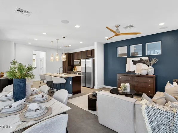 7039 W CORONA Drive, Chandler, AZ 85226