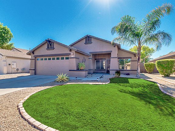 3rd image of 3095 E Winged Foot Dr