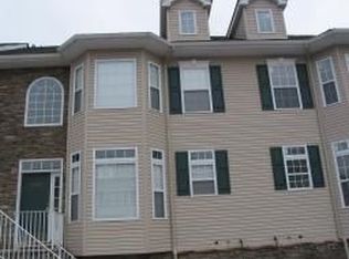 1443 Barnhardt Ln #602, Rahway, NJ 07065