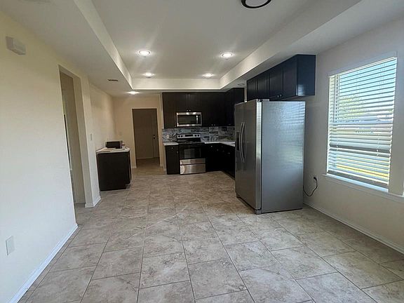 3rd image of 108 Rio Vista Ranch Rd
