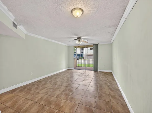 8373 Lake Drive #101, Doral, FL 33166