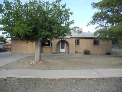 912 Poplar St, Truth Or Consequences, NM, 87901